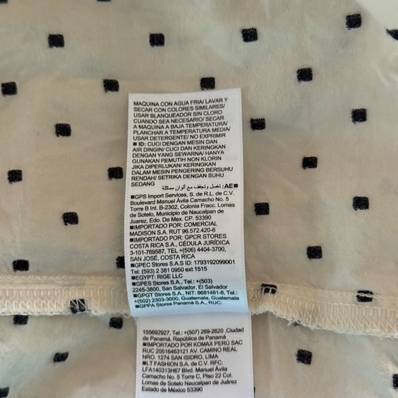 Old Navy Cream Polka Dot Button-Down Shirt - Picture 9 of 9